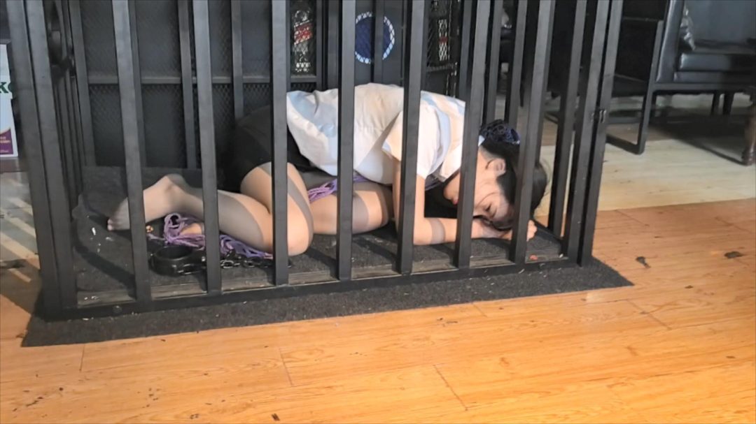 童谣银行下班意外-6