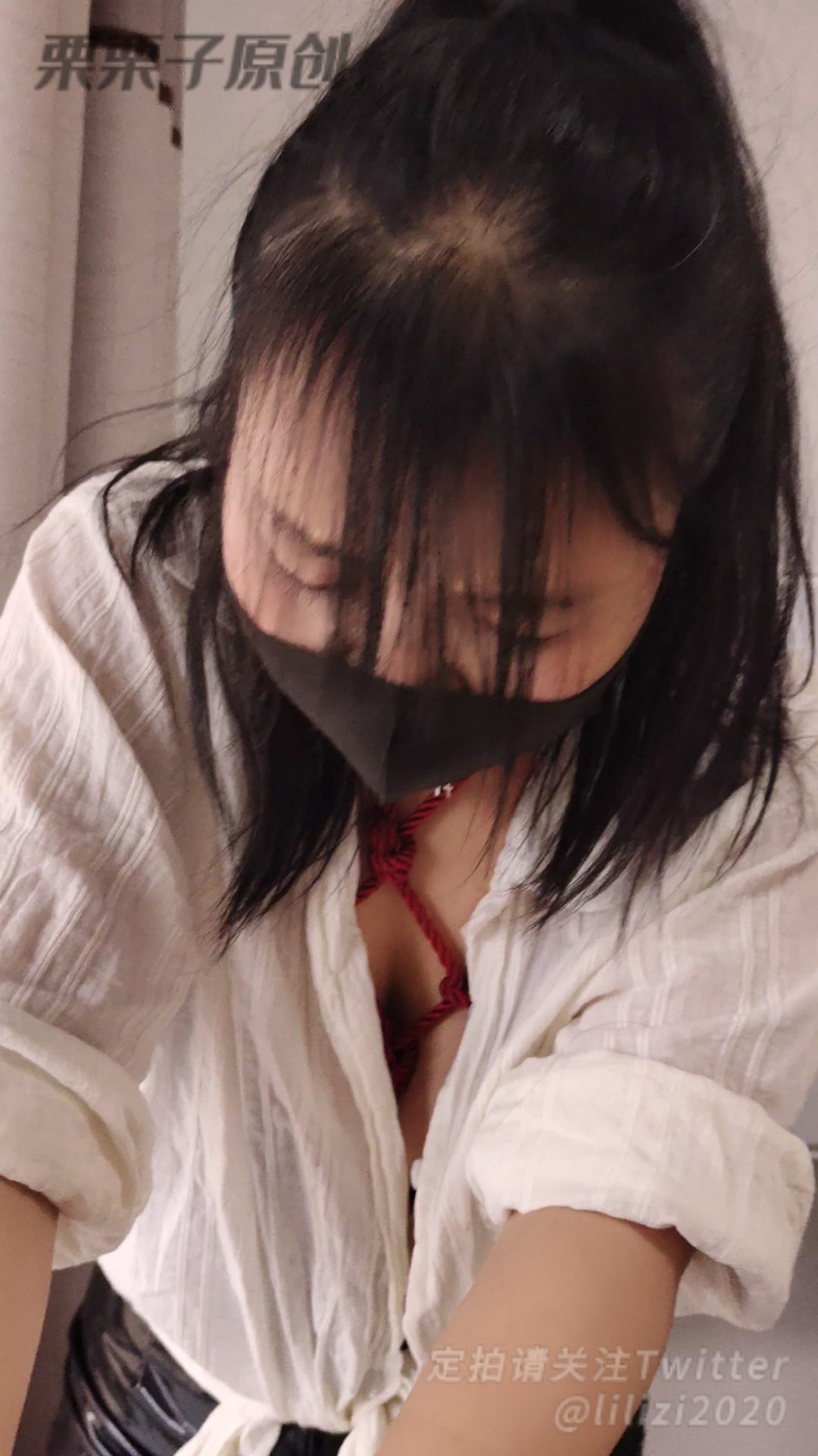 《被惩罚的女秘书 01》高跟鞋运动、跑步机、运动、OL、衬衫包臀裙、黑丝、高跟鞋、单马尾、龟甲缚-4
