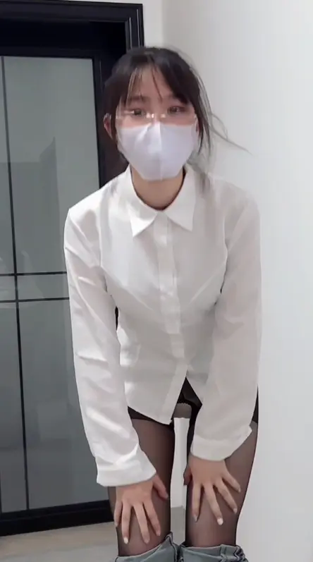 【董事长的sp惩罚】sp惩罚抽红了-2
