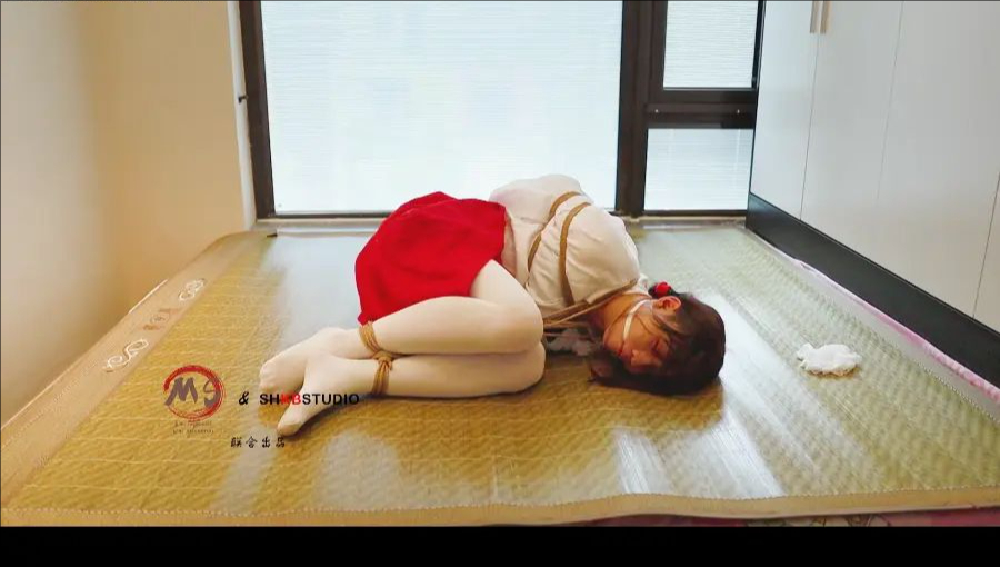 百丝巫女服，海老紧缚放置、挣扎-6
