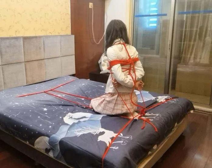 床上日式驷马自缚教程-2