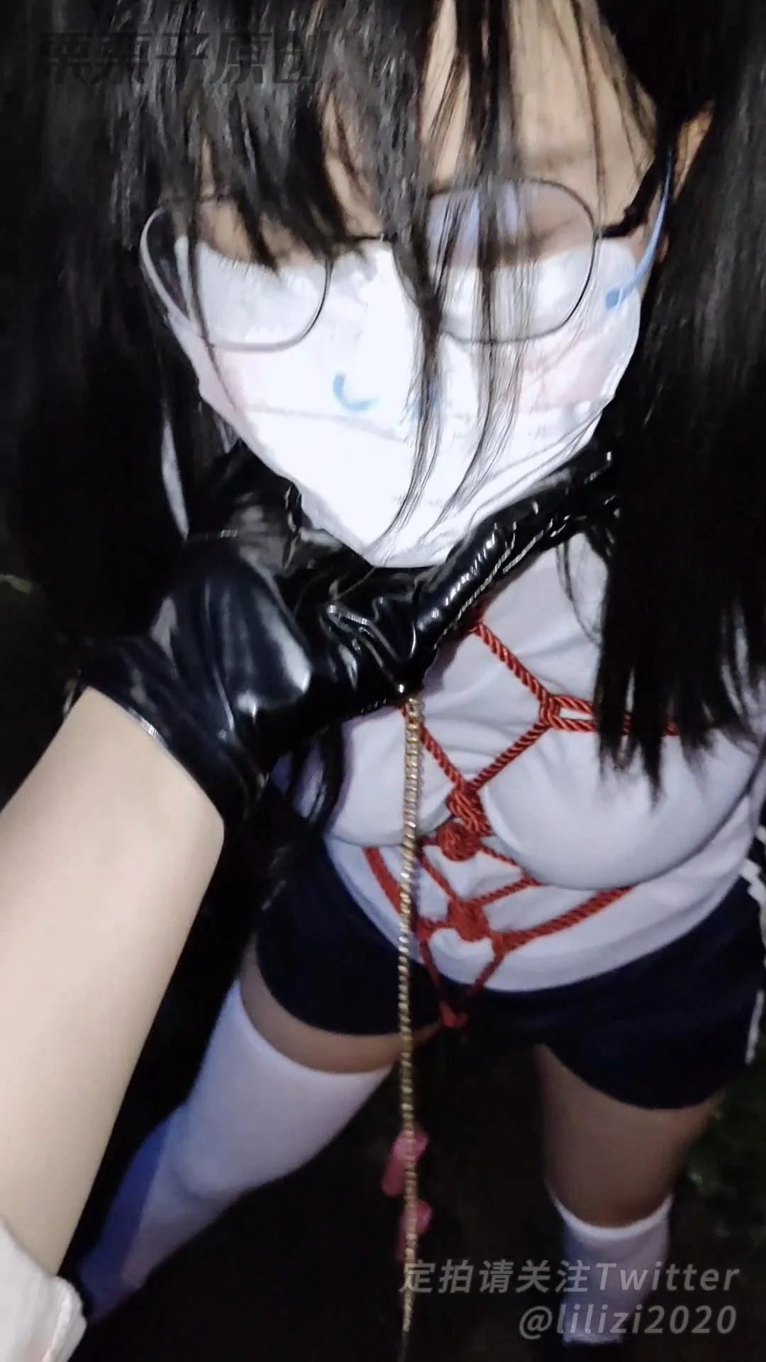 《运动少女的户外强高 01》户外、小区内失禁、运动服、自缚-7