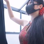 《欠债人妻》上篇 妩媚人妻欠债只能用肉体偿还，还被一杯水直接泼到胸里，被迫签下卖身契抵债，不停玩弄，口水泛滥不停，最后放在吊篮里并腿吊起来，难道欠钱就要被玩