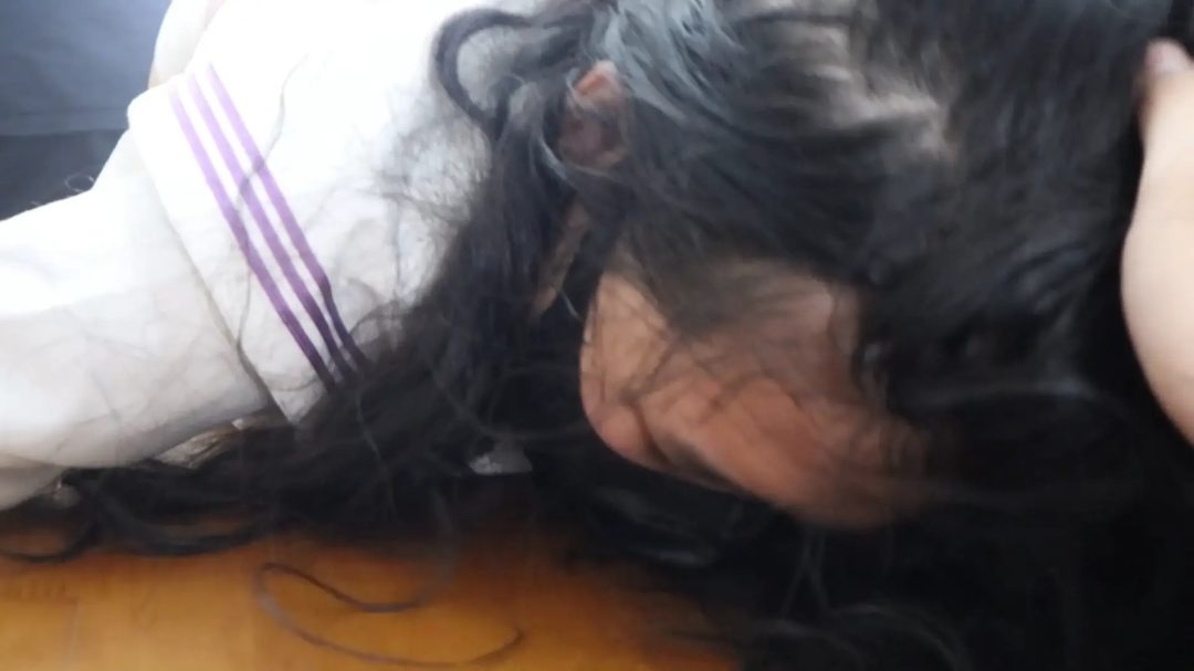 缚予】X【荷仙少女】联动！客户定拍调教之小雨+阿玥考试作弊SP惩戒，小雨和阿玥因为作弊被抓被训诫员捆绑打屁股惩罚，一人挨打一人报数轮流来，最后还要抱头罚跪面壁思过（荷仙少女工作室与缚予工作室共创）-17