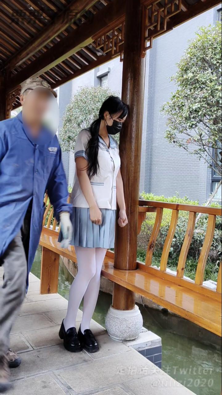 《惩罚堕落小M 07》 户外强高、户外失禁、小区内调教、快乐蛋控制、百褶裙、双马尾女、白丝-6