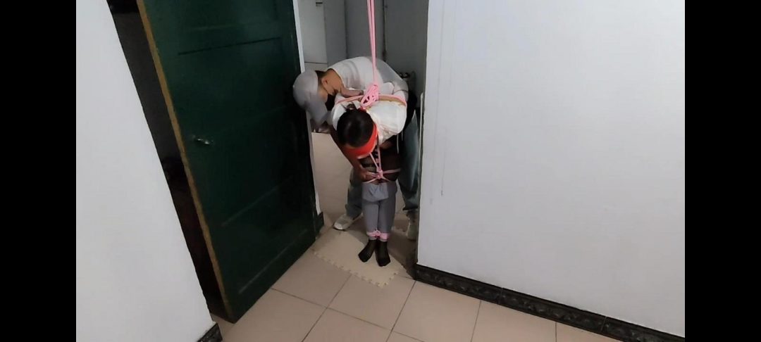 夫妻游戏（吊缚，口水直流）-2