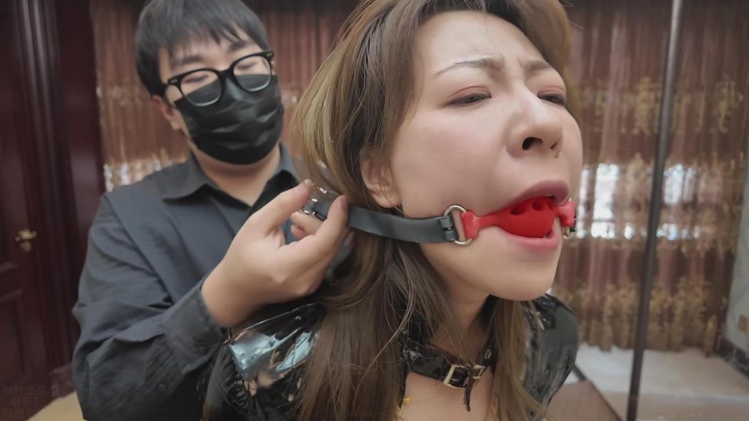 与谁共眠·姐妹终成笼中鸟-9