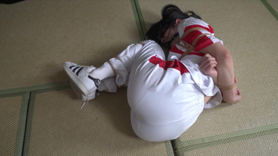 象人定拍-嗷嗷-校服贝壳头紧缚挣扎TK-6