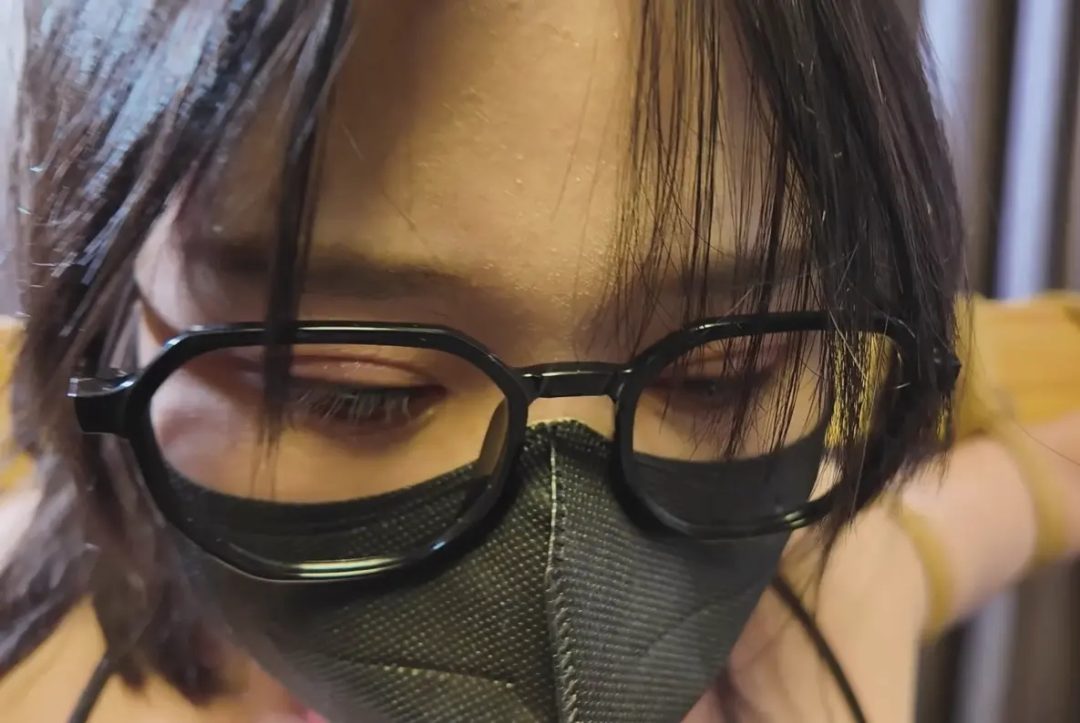 女m姜晓岚老虎凳挠痒鞭打-6
