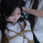 贝特定拍，妹妹欺负姐姐