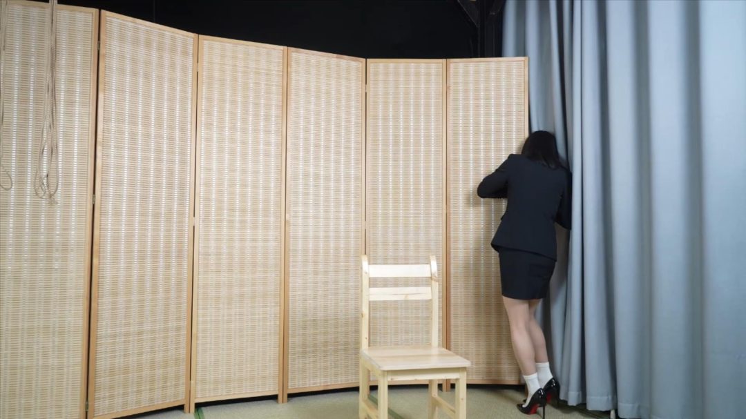 小0-野蛮师姐制服，搜查官の一天！-3