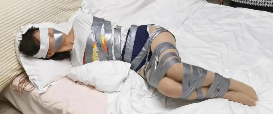 【奥特曼也很酷定拍】甘然小姐姐的捆绑封嘴蒙眼体验：旧片全集-5