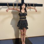 动动被绑在十字架上体验11种口球堵嘴，有大有小