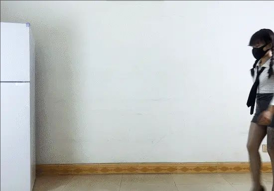 要去做饭的我突然被主人玩弄-OL职业装灰丝红底高跟-大字站立折磨打屁股-乳白粘液玩弄-强制罚站-2