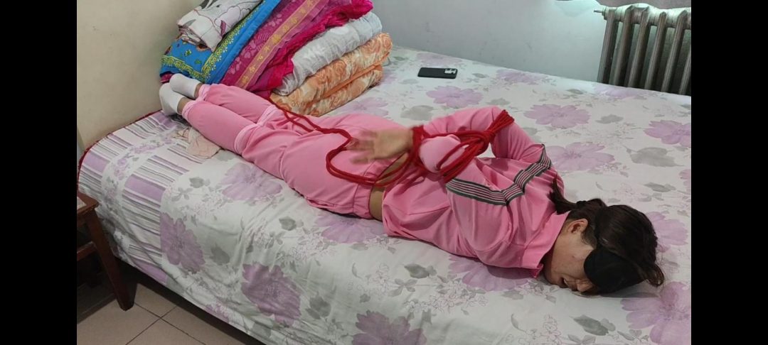 夫妻游戏（运动回来之后，遭遇捆绑tj）-4