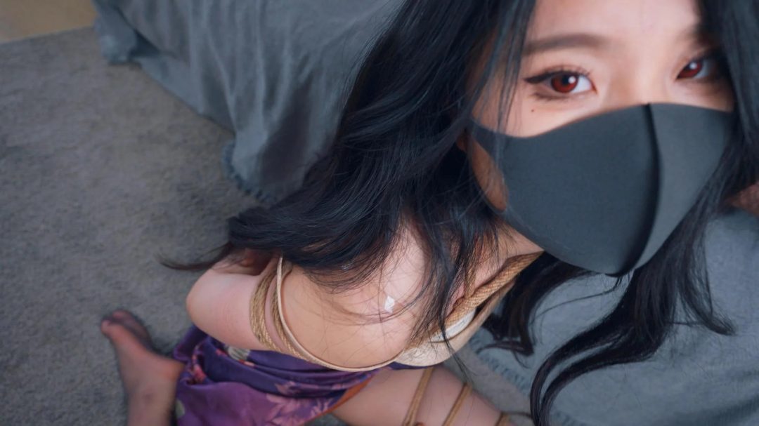 《欠债人妻》第三集 妩媚人妻心甘情愿沦落为金钱的玩物 粘液 踩踏+吊缚+强制开腿器，高温蜡烛滴在身上+M开腿缚 浑身抽搐，最后跟我跪下磕头求饶。-10