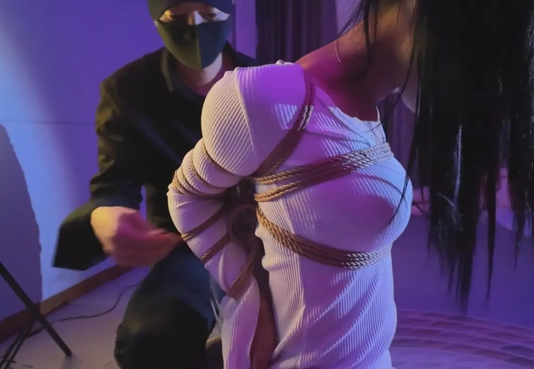 鸡翅膀悬吊，绑哭杨若琳-6