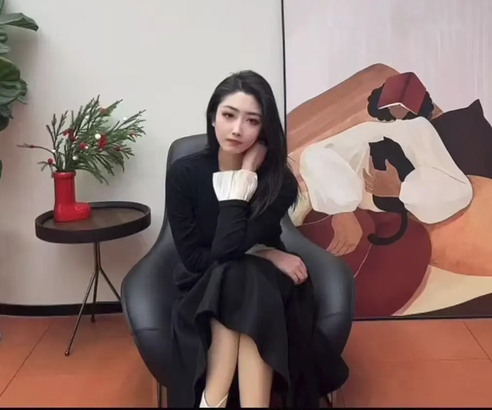 【枫叶工作室】《冯律师惊魂记》-1