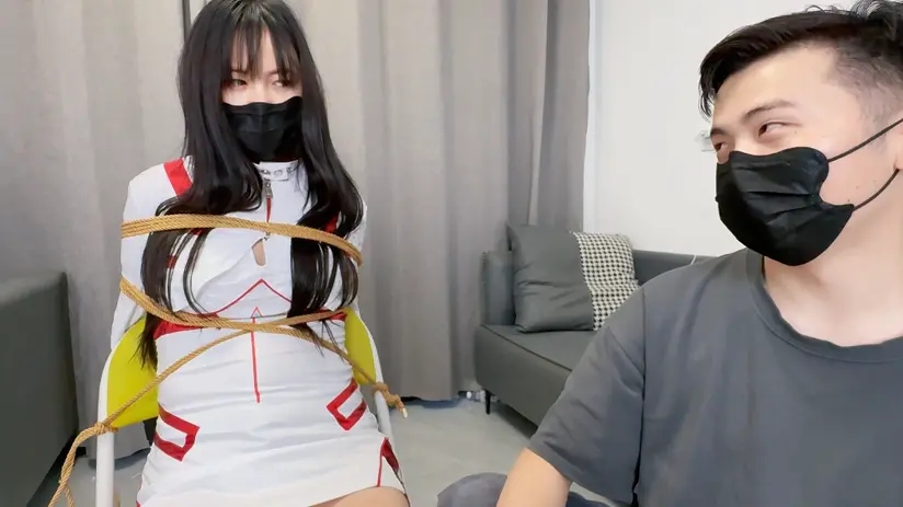 女战士被捕-4