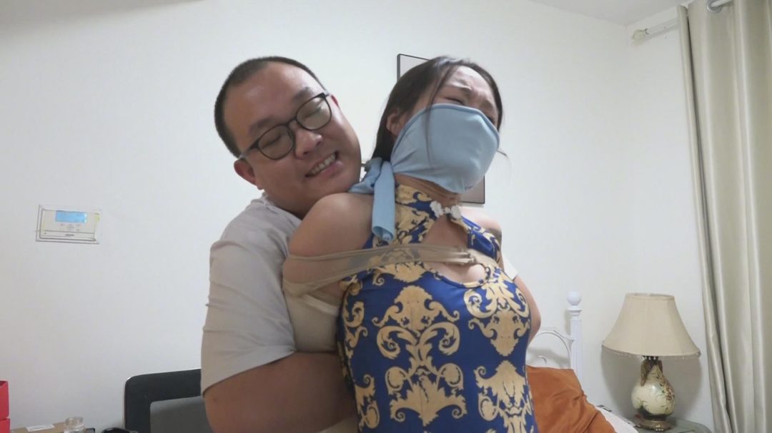 猎美陷阱晓蕾丝袜包裹篇-2