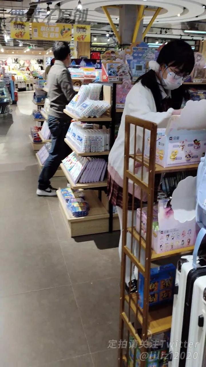 《惩罚堕落小M 04》 户外、超市调教、快乐蛋、双马尾、JK、白丝、龟甲缚-6