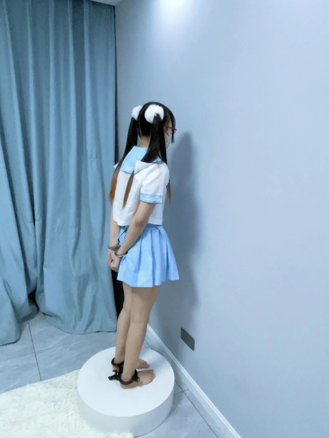 死囚体验（上）-女囚题材精品作品，填表、搜身、换衣、上镣、打脚心（重）、体罚、拘束过夜-6
