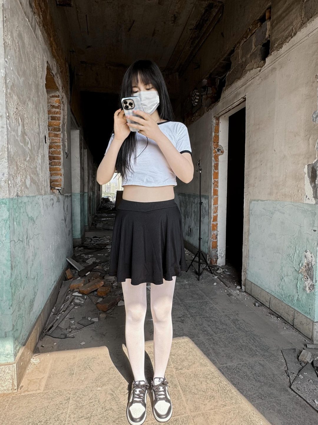 废墟玷污清纯白丝女-4