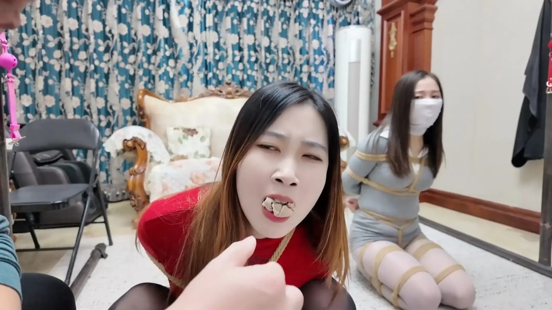 彩虹与黑猫·新美人捕获·红与灰的私密游戏直播-7