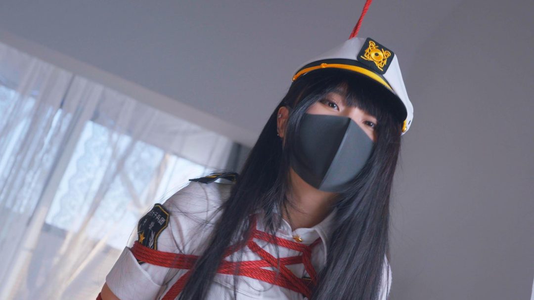 《女巡逻官》下 寻找失联同事未果反被罪犯用手铐逮捕！-13