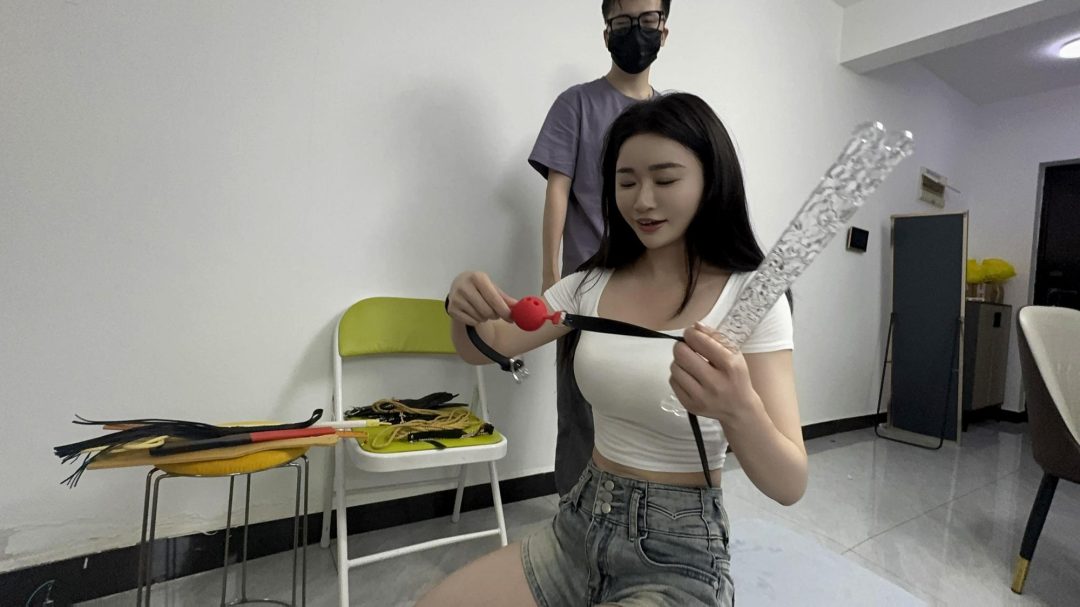 Spanking match(女斗打屁股大赛)-13