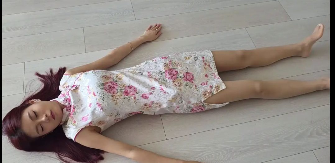 冰恋私拍《睡美人的JK梦》-4
