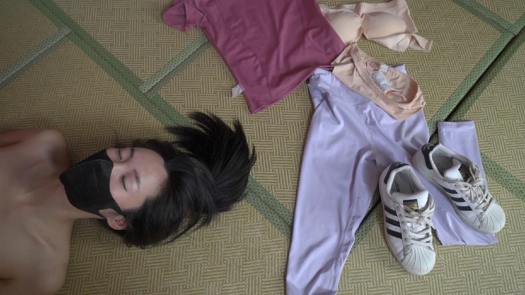 瑜伽服贝壳头，偶遇拉伸变态！-1
