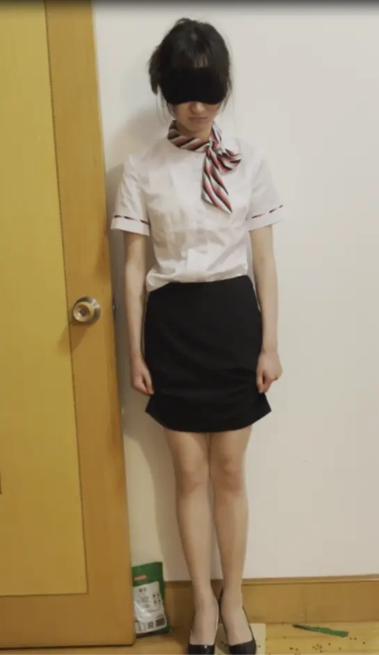 高跟鞋放豆子白丝水手服罚站惩罚-5
