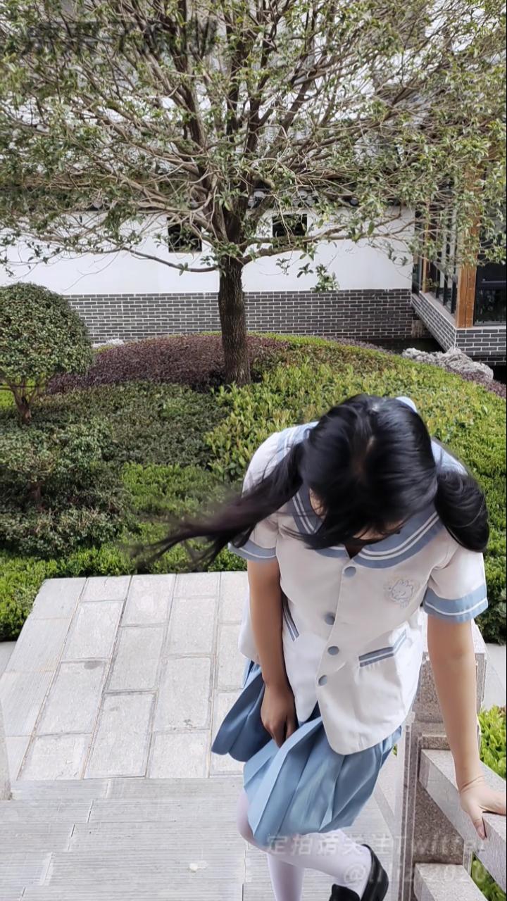 《惩罚堕落小M 07》 户外强高、户外失禁、小区内调教、快乐蛋控制、百褶裙、双马尾女、白丝-2