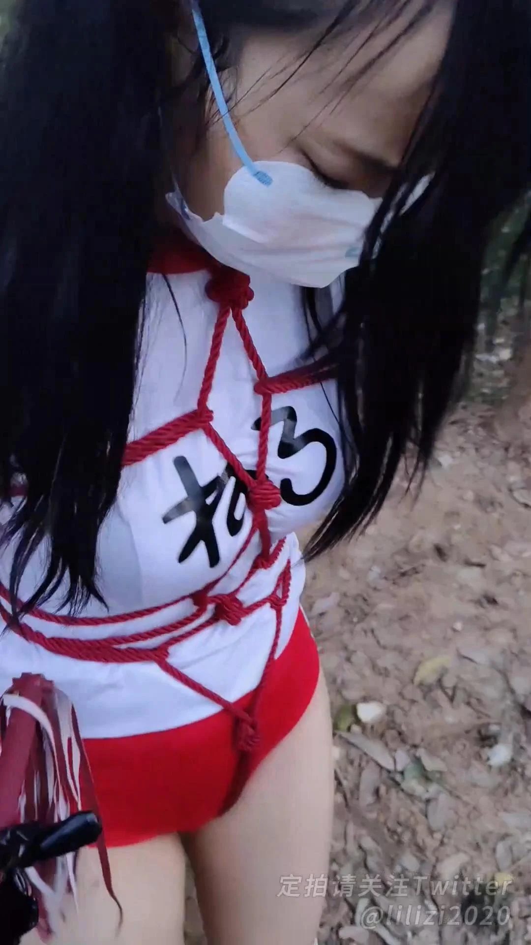 《运动少女 07》户外、路边失禁、运动服、白丝、双马尾、捆绑调教-3