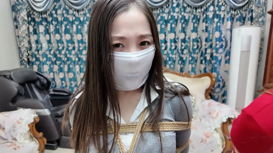 彩虹与黑猫·新美人捕获·红与灰的私密游戏直播-1