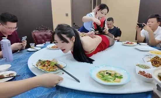 一绳所爱定拍，杨若琳餐厅-2