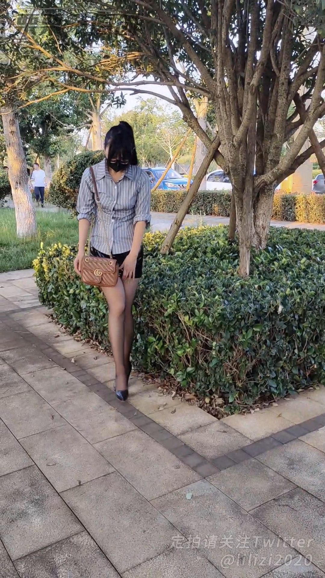 《被命令的女销售员 01》户外捆绑、路边、路边失禁、OL、衬衫包臀裙、黑丝、高跟鞋、单马尾、龟甲缚-5