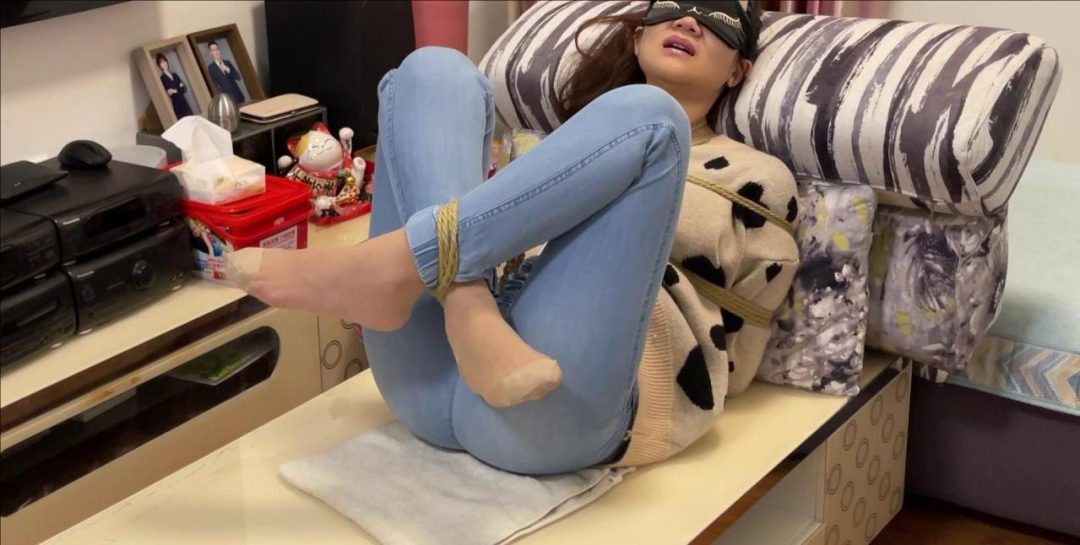 尝试团缚按摩，不断迭起，最终玩儿大了...-1
