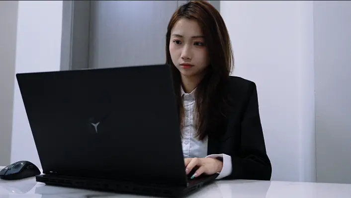 【定制授公映】邪粉诱惑-1 【定制授公映】邪粉诱惑-1