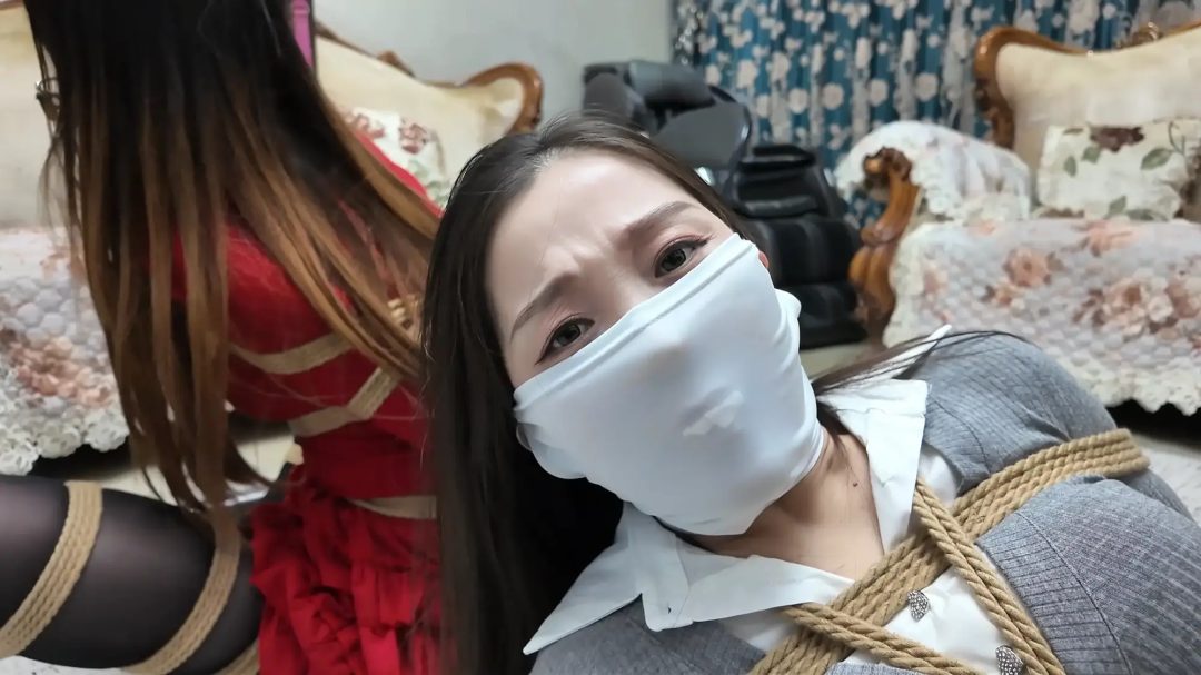 彩虹与黑猫·新美人捕获·红与灰的私密游戏直播-13