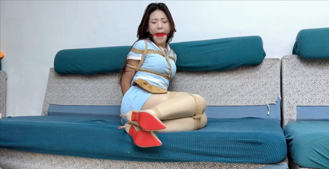 绳迹暖暖·灵儿·蓝色好利来制服-9