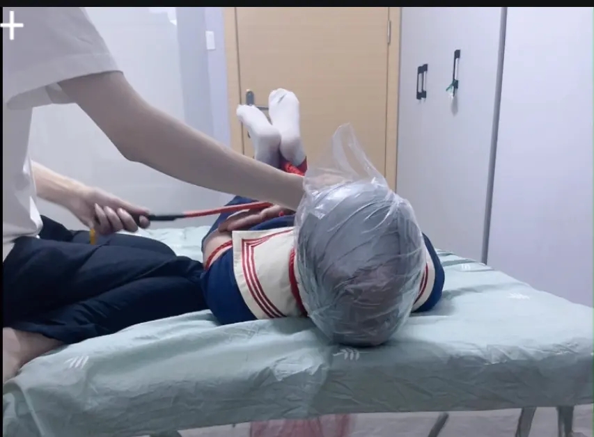 硬核素人体验3-现役jk体验胶带包头感官剥夺驷马、热缩袋套头、SP、tk，长时间高强度狠虐！-3