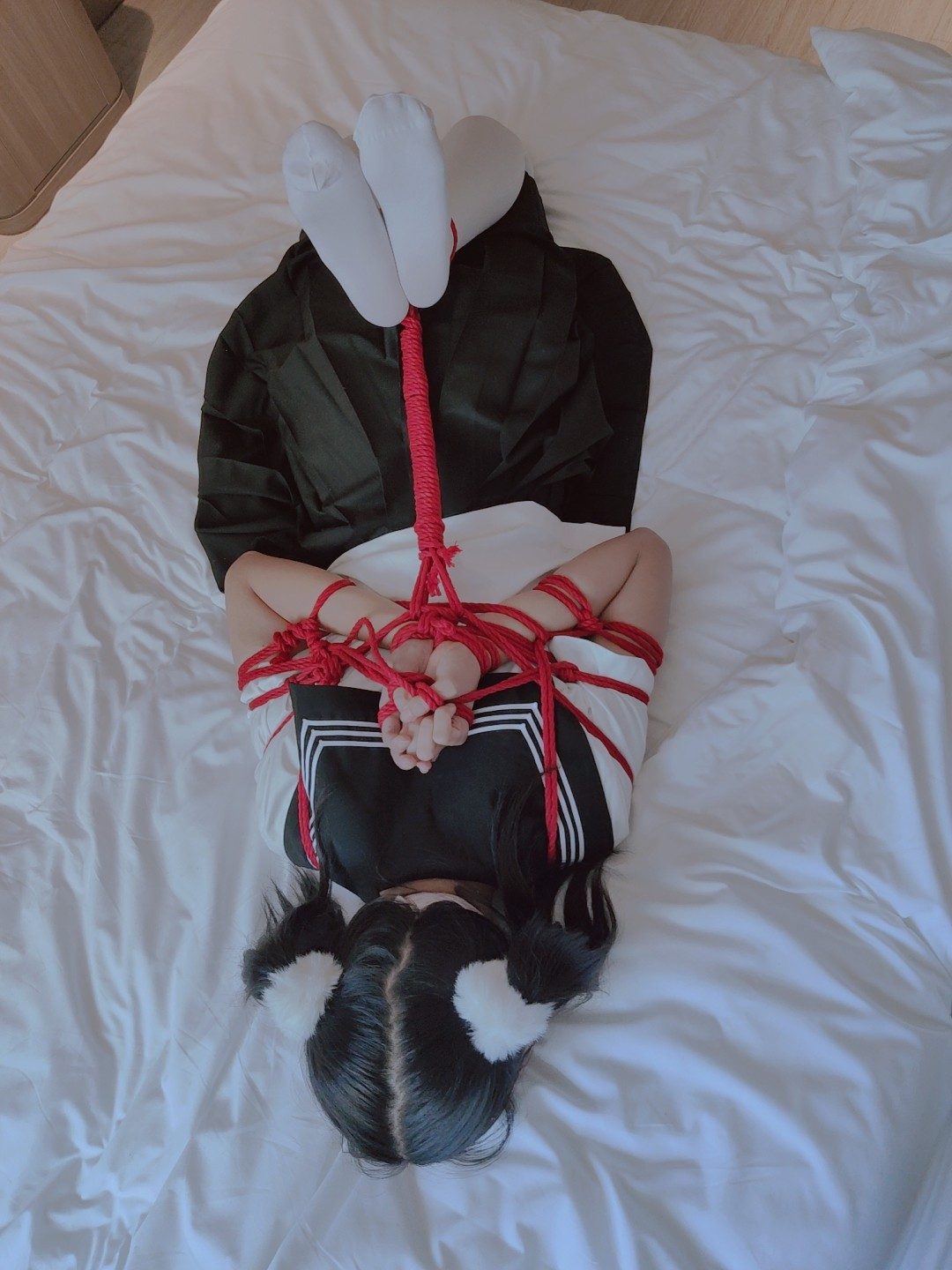 学霸少女亲身测评体验生活中常见的挠痒道具~到底哪种TK道具最痒最刺激呢？-4