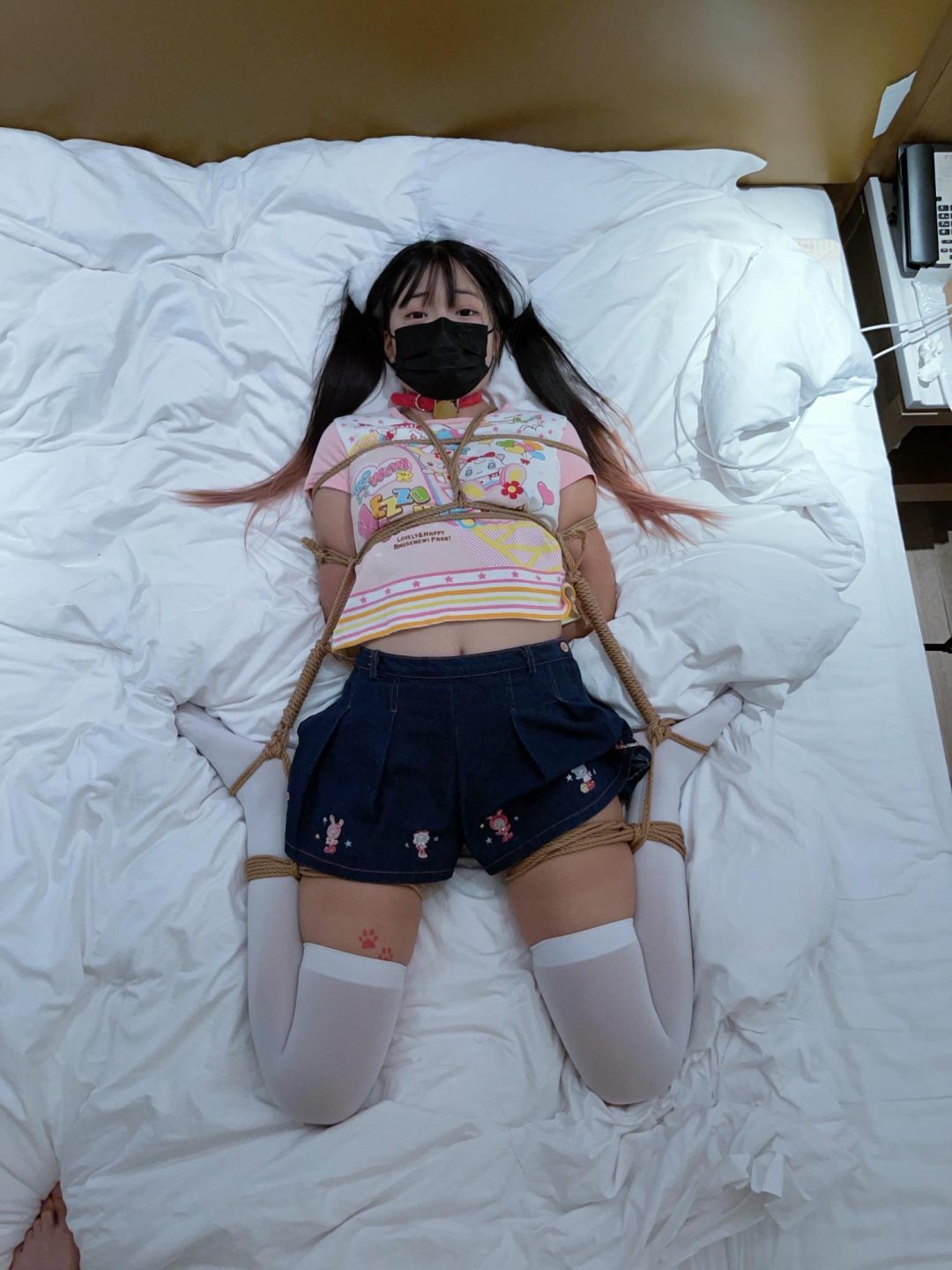女儿服折腿全身缚，抚摸、拥抱、脱缚。大量第一人称视角-1