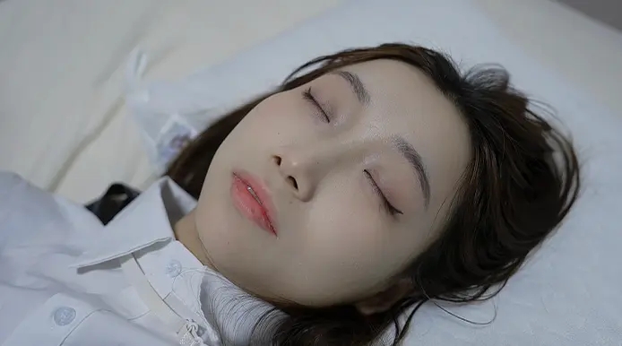 【定制公映】迷晕白袜脚的诱惑（二）-2