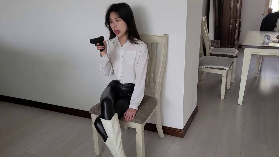 女反派（4）性感的皮裤女-4