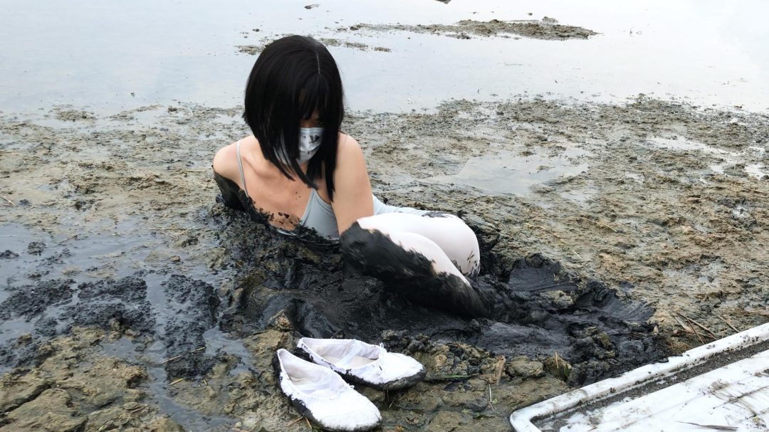 白丝裤袜舞蹈服踩泥陷泥-3
