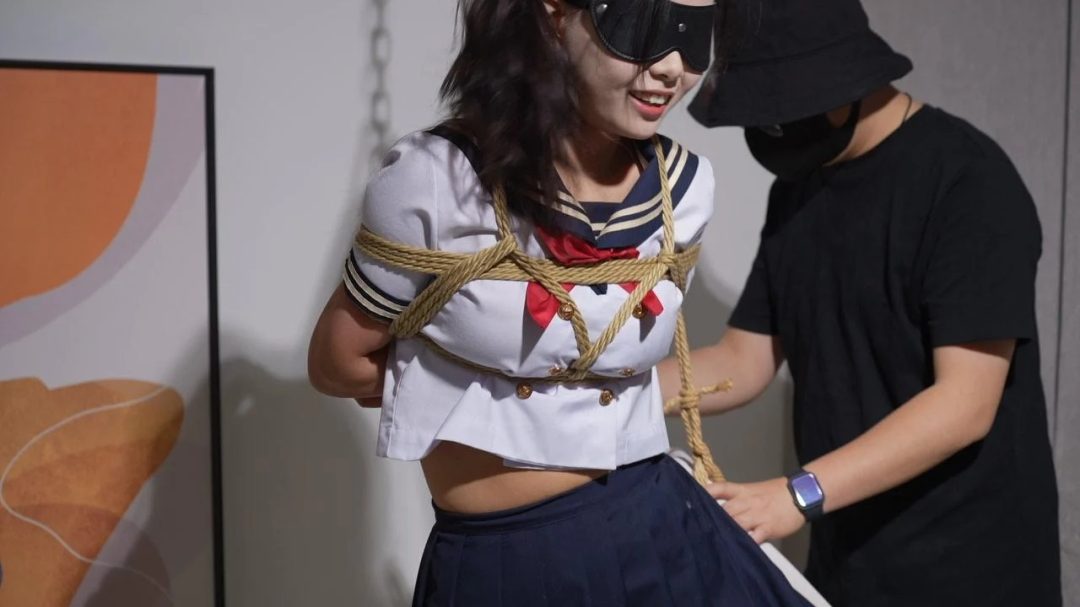 学妹被 \