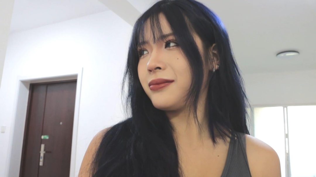 得意客定拍.租房惊魂01.独居女孩赢来了新的女租客or劫匪.-2